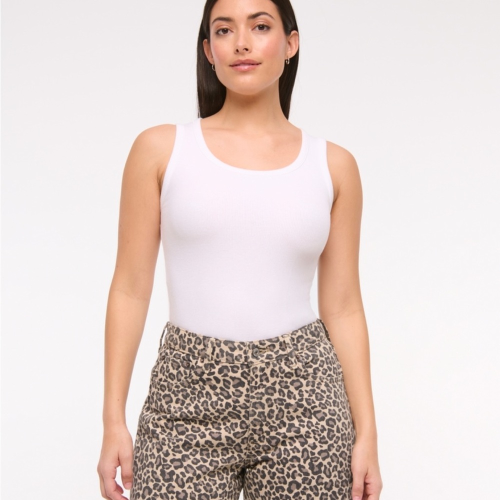 Abercrombie & Fitch Curve Love High Rise Dad Leopard Print Shorts